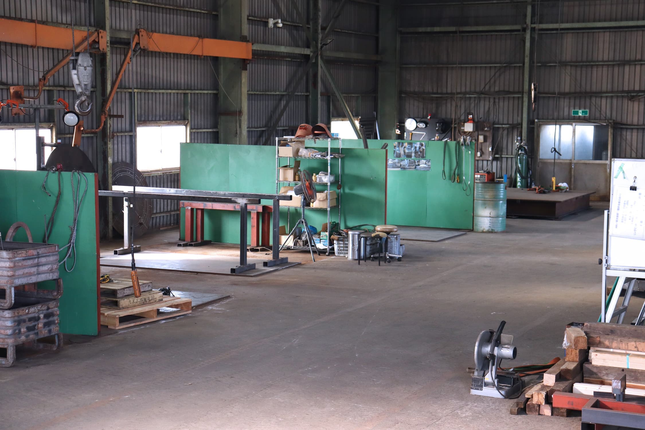 小島工業株式会社｜各種金属溶接・板金加工｜鋼材受注・発注｜製缶｜茨城県北相馬郡利根町の自社工場